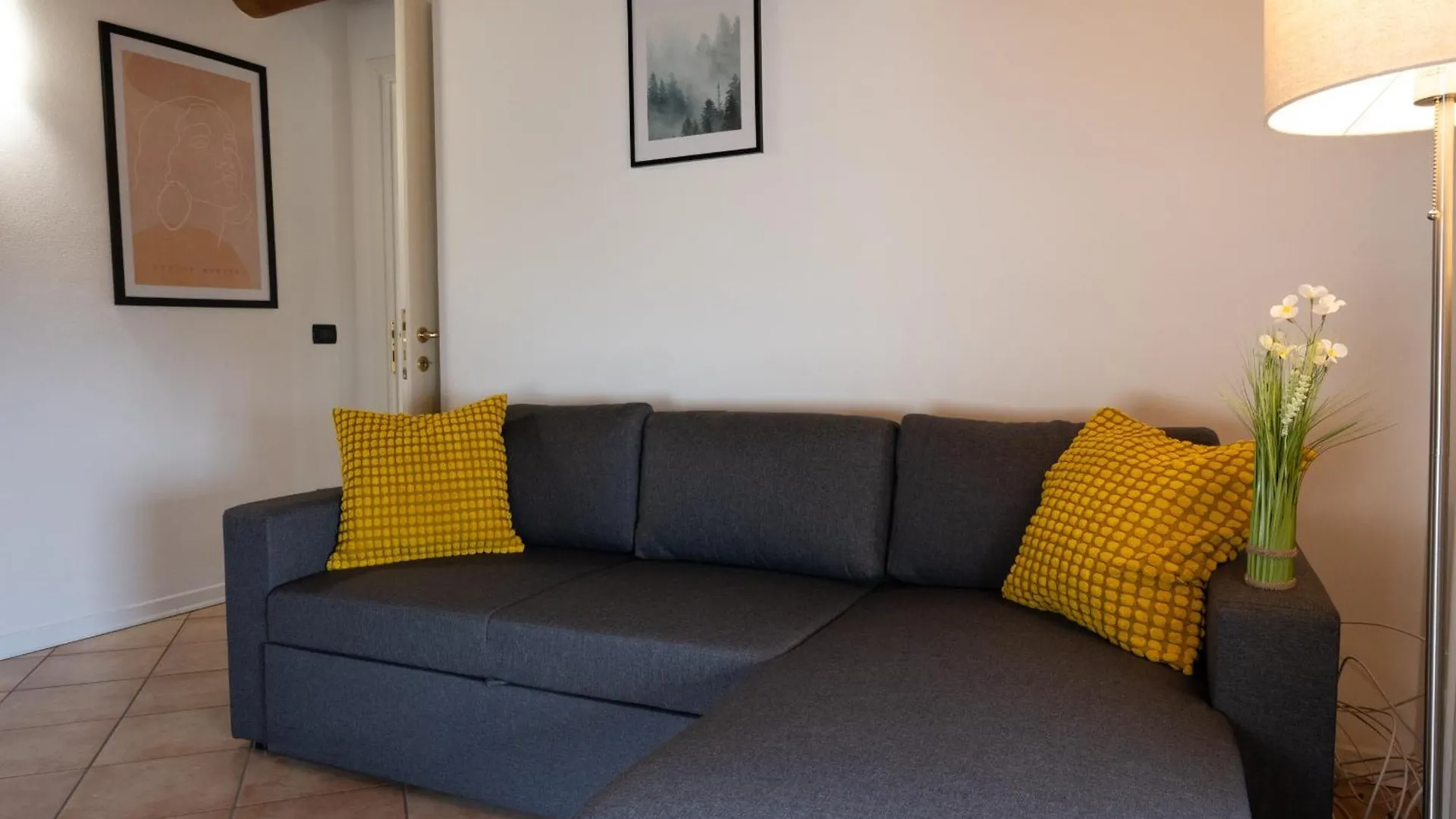 Apartamento Garda Lake & Relax - Bellavista Flat 15Min From Garda Caprino Veronese Italia