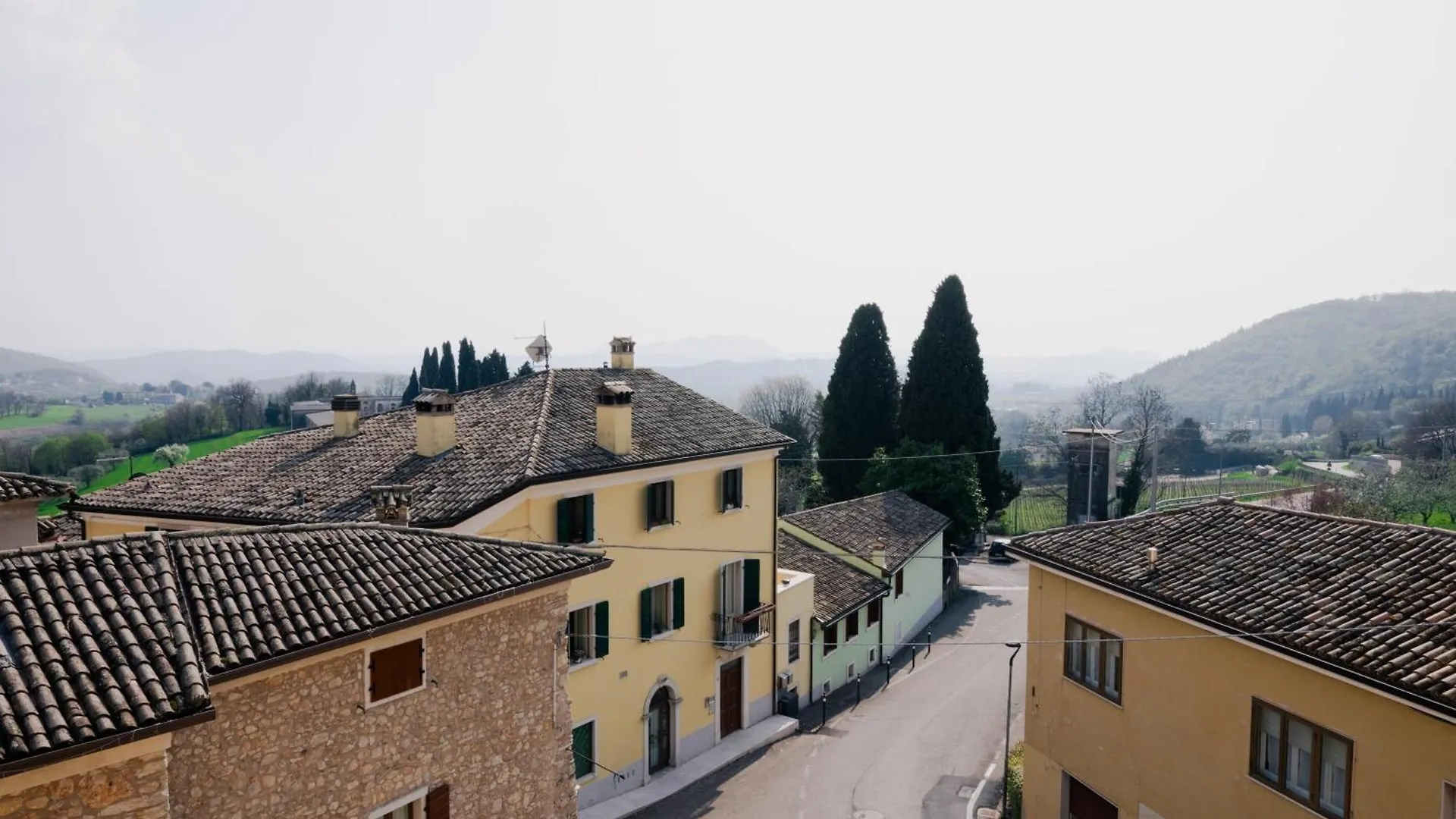 Garda Lake & Relax - Bellavista Flat 15Min From Garda Caprino Veronese Italia